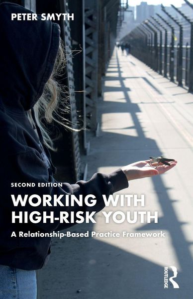 Produktbild: Working with High-Risk Youth
