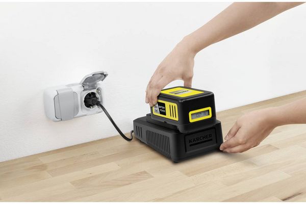 Produktbild: K&auml;rcher Home & Garden 2.445-063.0 Battery Power 18/50 Werkzeug-Akku und Ladeger&auml;t 18 V 5 Ah Li-Ion