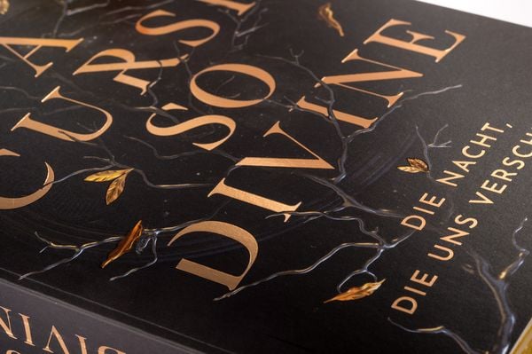 Produktbild: A Curse so Divine &ndash; Die Nacht, die uns verschlingt