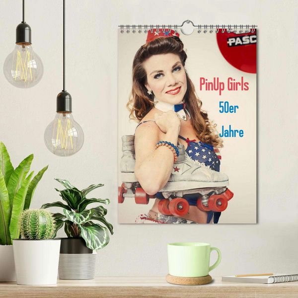 Produktbild: PinUp Girls 50er Jahre (Wandkalender 2026 DIN A4 hoch), CALVENDO Monatskalender