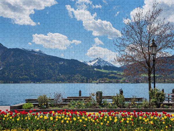 Produktbild: CALVENDO Puzzle Fr&uuml;hlingshaftes Seeufer am Kurort Tegernsee | 1000 Teile Lege-Gr&ouml;&szlig;e 64x48cm Foto-Puzzle f&uuml;r gl&uuml;ckliche Stunden
