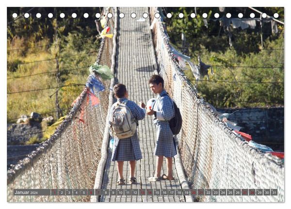 Bhutan - Frieden und Glück im Himalaya (Tischkalender 2024 DIN A5 quer), CALVENDO Monatskalender