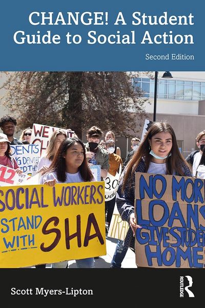 Produktbild: CHANGE! A Student Guide to Social Action