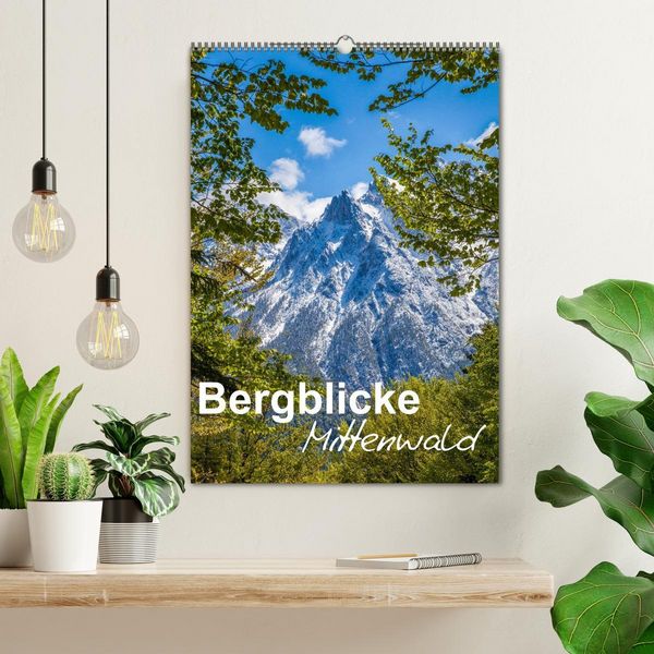 Produktbild: Bergblicke - Mittenwald (Wandkalender 2026 DIN A2 hoch), CALVENDO Monatskalender