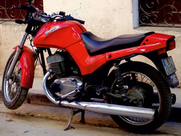 Produktbild: Das italienische Motorrad DUCATI Monster Energy in Havanna (Puzzle)