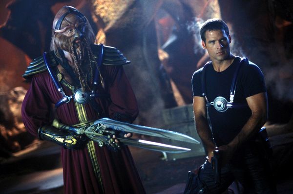 Produktbild: Farscape - Verschollen im All: Komplettbox (Alle 5 Staffeln mit deutscher Synchro) [34 DVDs]