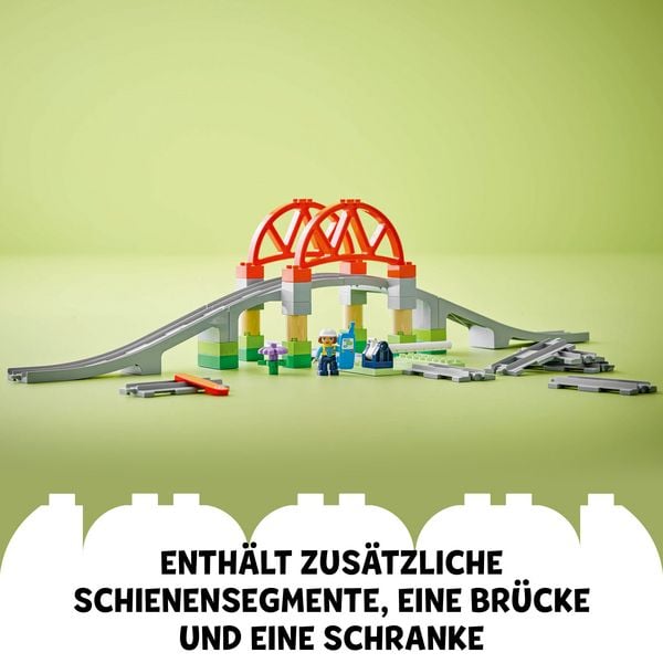 Produktbild: LEGO DUPLO Town 10426 Eisenbahnbr&uuml;cke und Schienen &ndash; Erweiterungsset