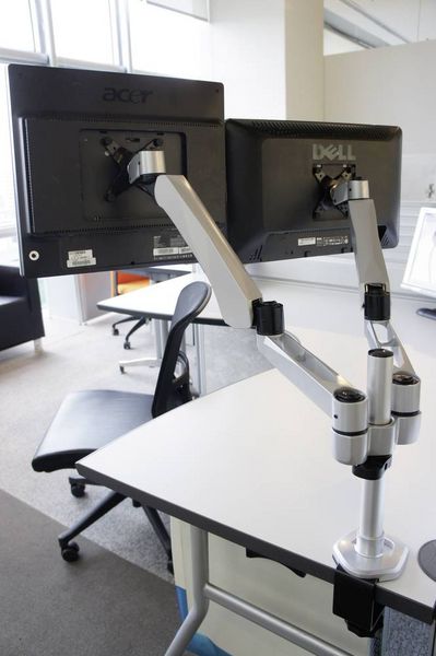 Produktbild: SpeaKa Professional Monitor-Tischhalterung SP-3947568 Flex 2 Display(s) 25,4cm (10") - 68,6cm (27") Schwarz, Silbe