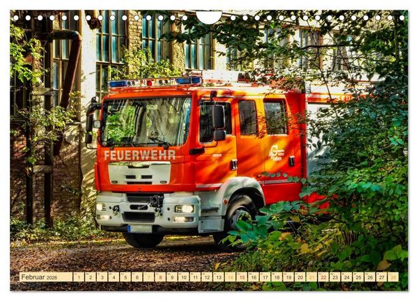 Produktbild: Feuerwehr - weltweit im Einsatz (Wandkalender 2026 DIN A4 quer), CALVENDO Monatskalender