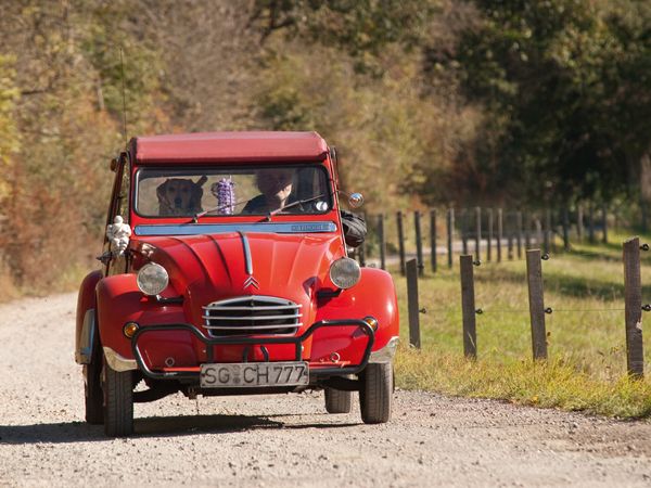 Produktbild: CALVENDO Puzzle 2CV 6 Club Bj.86 1.Hand 1000 Teile Lege-Gr&ouml;&szlig;e 64 x 48 cm Foto-Puzzle Bild von Meike B&ouml;lts