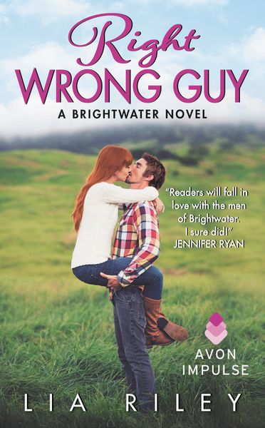 Produktbild: Riley, L: Right Wrong Guy