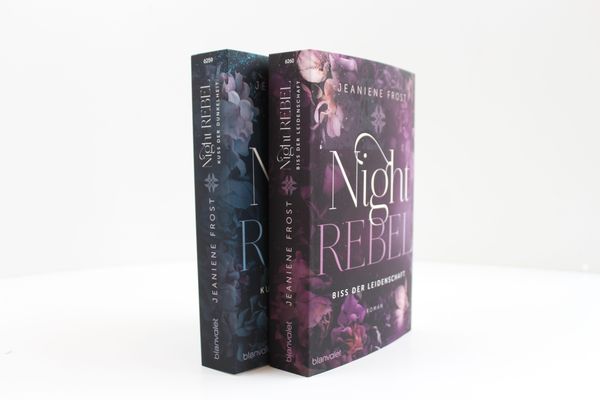Produktbild: Night Rebel 1 - Kuss der Dunkelheit