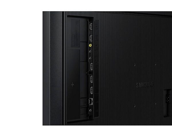 Produktbild: Samsung QM32C Large Format Display 80 cm (31.5 Zoll) 1920 x 1080 Pixel 24/7 Lautsprecher integriert
