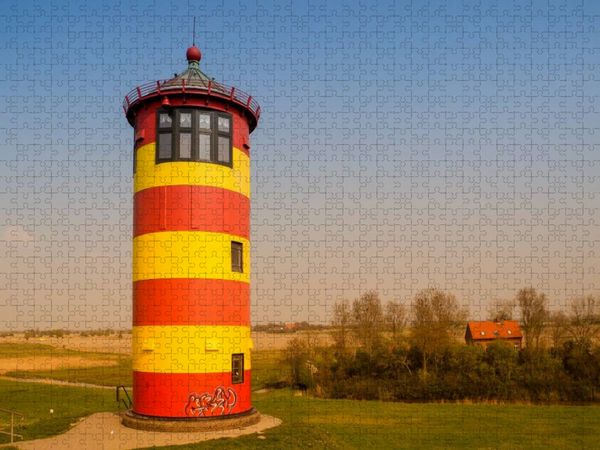 Produktbild: CALVENDO Puzzle Pilsumer Leuchtturm | 1000 Teile Lege-Gr&ouml;&szlig;e 64x48cm Foto-Puzzle f&uuml;r gl&uuml;ckliche Stunden