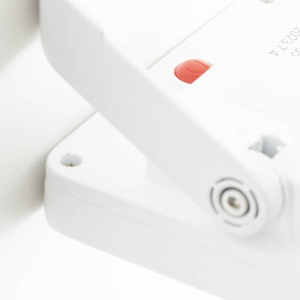 Produktbild: Brilliant Luton G40420/05 Solar-Au&szlig;enwandleuchte mit Bewegungsmelder LED 4W Wei&szlig;