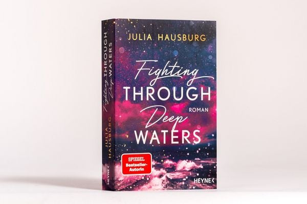 Produktbild: Fighting Through Deep Waters