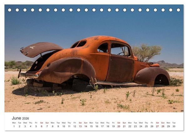 Produktbild: Old cars in Solitaire Namibia (Desk Calendar 2026 DIN A5 landscape), CALVENDO 12 Month DeskCalendar