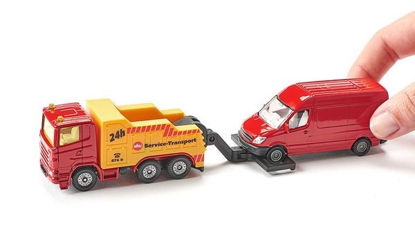 Produktbild: Siku 1667 Abschleppwagen mit PKW