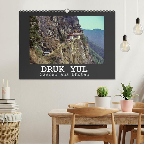Produktbild: Druk Yul - Szenen aus Bhutan (Wandkalender 2026 DIN A2 quer), CALVENDO Monatskalender