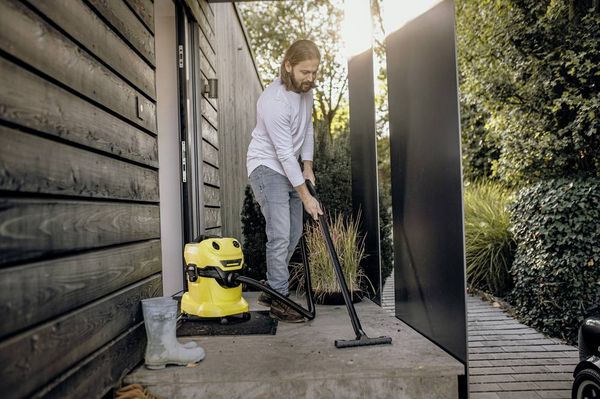 Produktbild: K&auml;rcher Home & Garden WD 4 V-20/5/22 1.628-209.0 Nass-/Trockensauger 1000 W 20 l