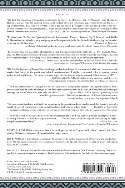 Produktbild: First-Year Experiences of Successful Superintendents