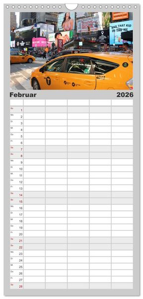 Produktbild: Familienplaner 2026 - Streets of New York - Zu Fu&szlig; durch die Metropole der Superlative mit 5 Spalten (Wandkalender, 21 x 45 cm) CALVENDO