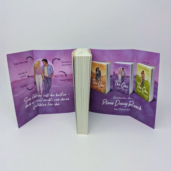 Produktbild: The One I Stood Beside