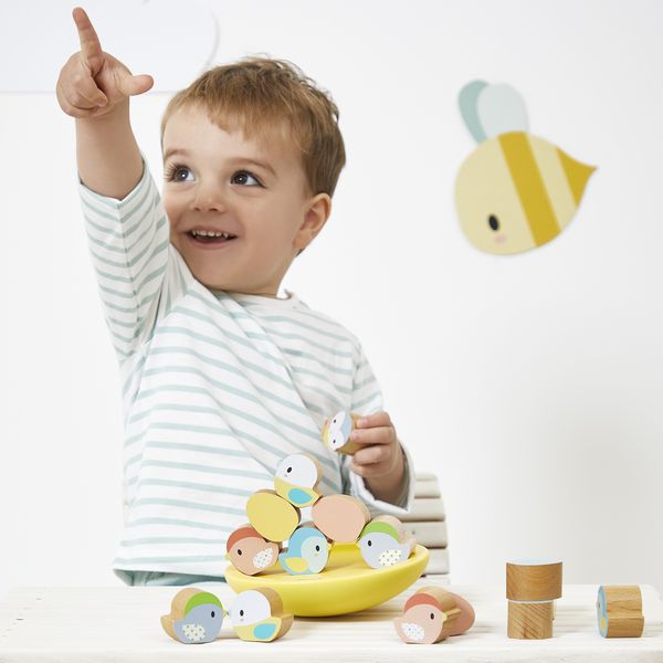 Produktbild: Balancier-Nest aus Holz mit V&ouml;geln & Eiern &ndash; Geschicklichkeitsspiel ab 2 Jahren
