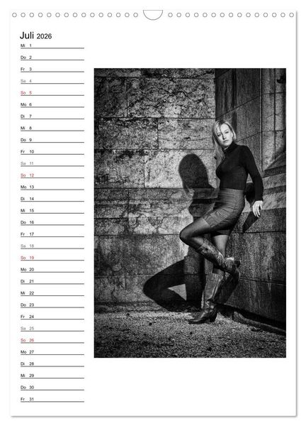Produktbild: Mode in schwarz und wei&szlig; (Wandkalender 2026 DIN A3 hoch), CALVENDO Monatskalender