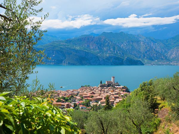 Produktbild: CALVENDO Puzzle Aussicht von der Panoramastra&szlig;e auf Malcesine | 1000 Teile Lege-Gr&ouml;&szlig;e 64x48cm Foto-Puzzle f&uuml;r gl&uuml;ckliche Stunden