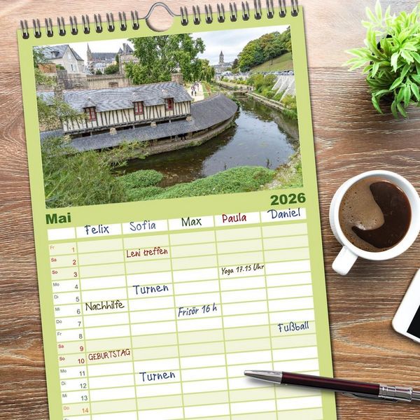 Produktbild: Familienplaner 2026 - Frankreich - die Bretagne mit 5 Spalten (Wandkalender, 21 x 45 cm) CALVENDO