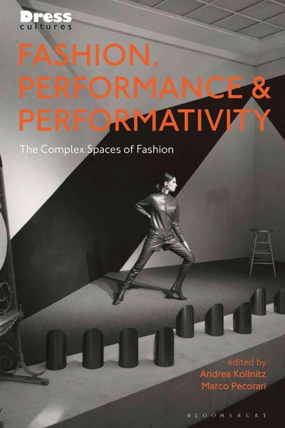 Produktbild: Fashion, Performance, and Performativity