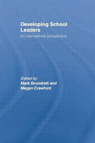 Produktbild: Developing School Leaders