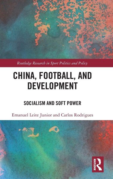 Produktbild: China, Football, and Development