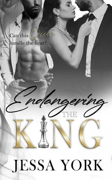 Produktbild: Endangering the King (The Sovrano Crime Family, #11)