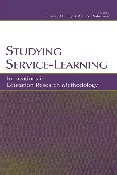 Produktbild: Studying Service-Learning