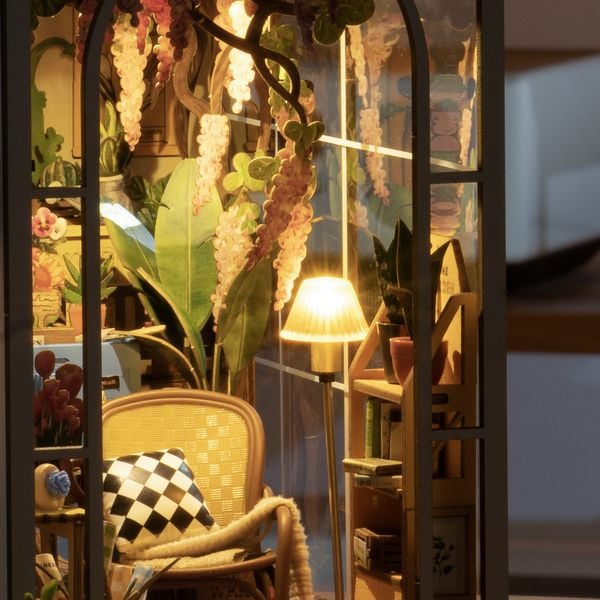 Book Nook DYI Bücherecke Garden House