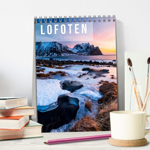 Produktbild: Lofoten. Poetische Landschaften (Tischkalender 2026 DIN A5 hoch), CALVENDO Monatskalender
