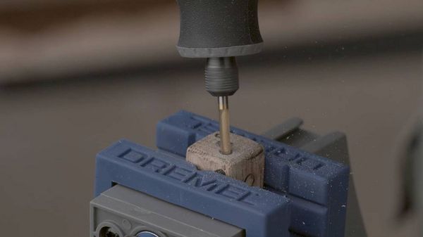Produktbild: Dremel 26159903DM Fr&auml;ser Stahl 3.2mm L&auml;nge 39mm Arbeits-L&auml;nge 3mm 1 St&uuml;ck