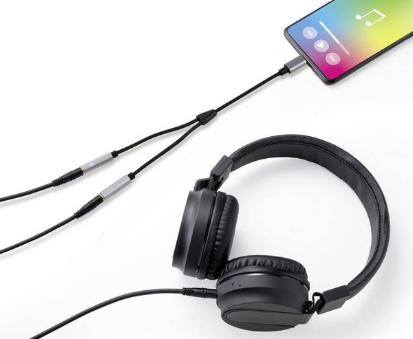 Produktbild: Renkforce USB-C&reg;, Audio Adapterkabel [1x USB-C&reg; Stecker - 2x 3.5 mm-Buchse] 20cm