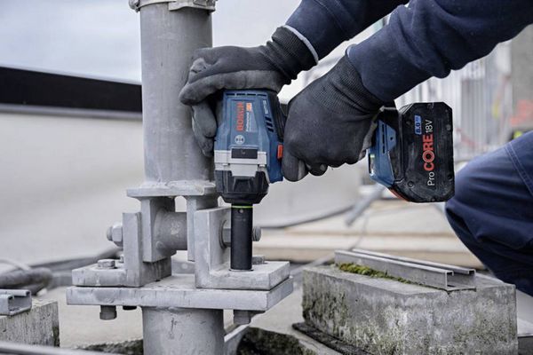 Produktbild: Bosch Professional GDS 18V-750 C 06019L9002 Akku-Drehschlagschrauber 750 Nm 18 V Anzahl mitgelieferte Akkus 2 8.0 Ah