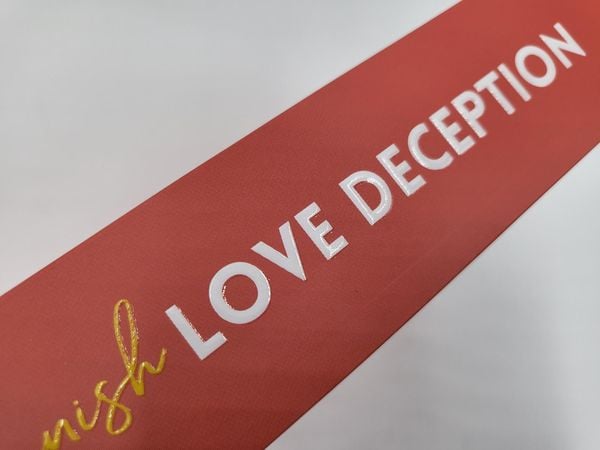 Produktbild: Spanish Love Deception &ndash; Manchmal f&uuml;hrt die halbe Wahrheit zur ganz gro&szlig;en Liebe