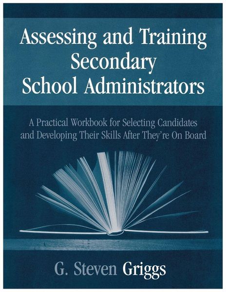 Produktbild: Assessing and Training Secondary School Administrators
