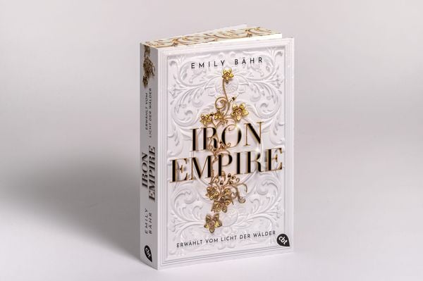 Iron Empire – Erwählt vom Licht der Wälder