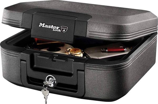 Master Lock LCHW20101 - Feuerbeständig und Wasserdicht Dokumentenkassette (B x H x T) 363 x 168 x 391 mm Schwarz