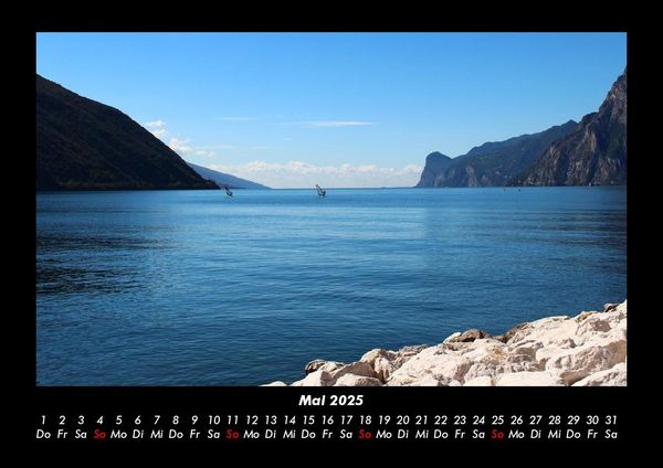 Produktbild: Die Seen der Erde 2025 Fotokalender DIN A3