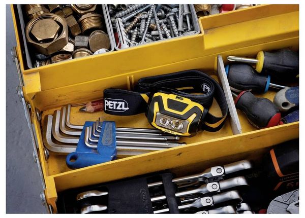 Produktbild: Petzl ARIA&reg; 2R LED Stirnlampe Li-Ionen Akkus oder batteriebetrieben, &uuml;ber USB 625 lm 100 h E070CA00