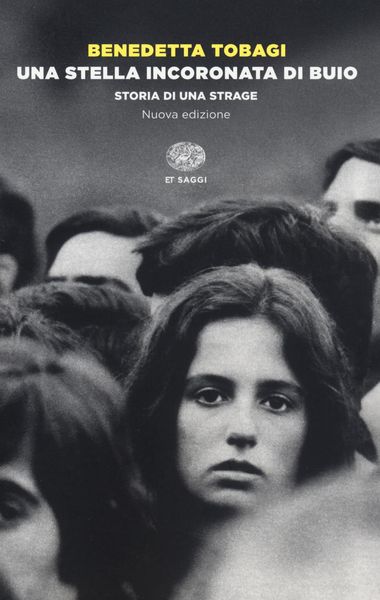 Produktbild: Una stella incoronata di buio. Storia di una strage