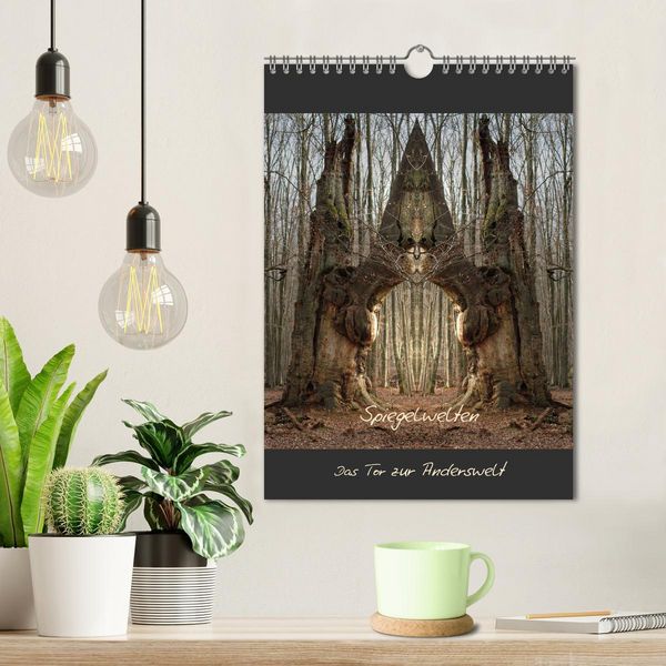 Produktbild: Spiegelwelten - Das Tor zur Anderswelt (Wandkalender 2026 DIN A4 hoch), CALVENDO Monatskalender