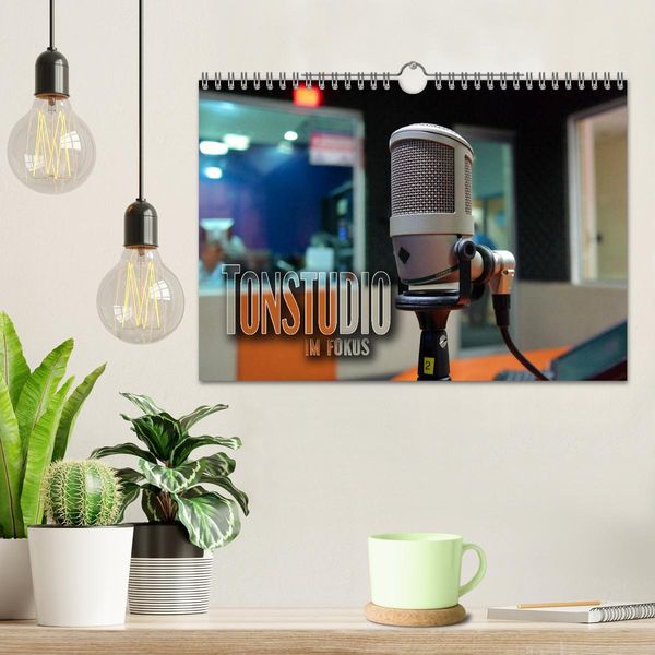 Produktbild: Tonstudio im Fokus (Wandkalender 2026 DIN A4 quer), CALVENDO Monatskalender